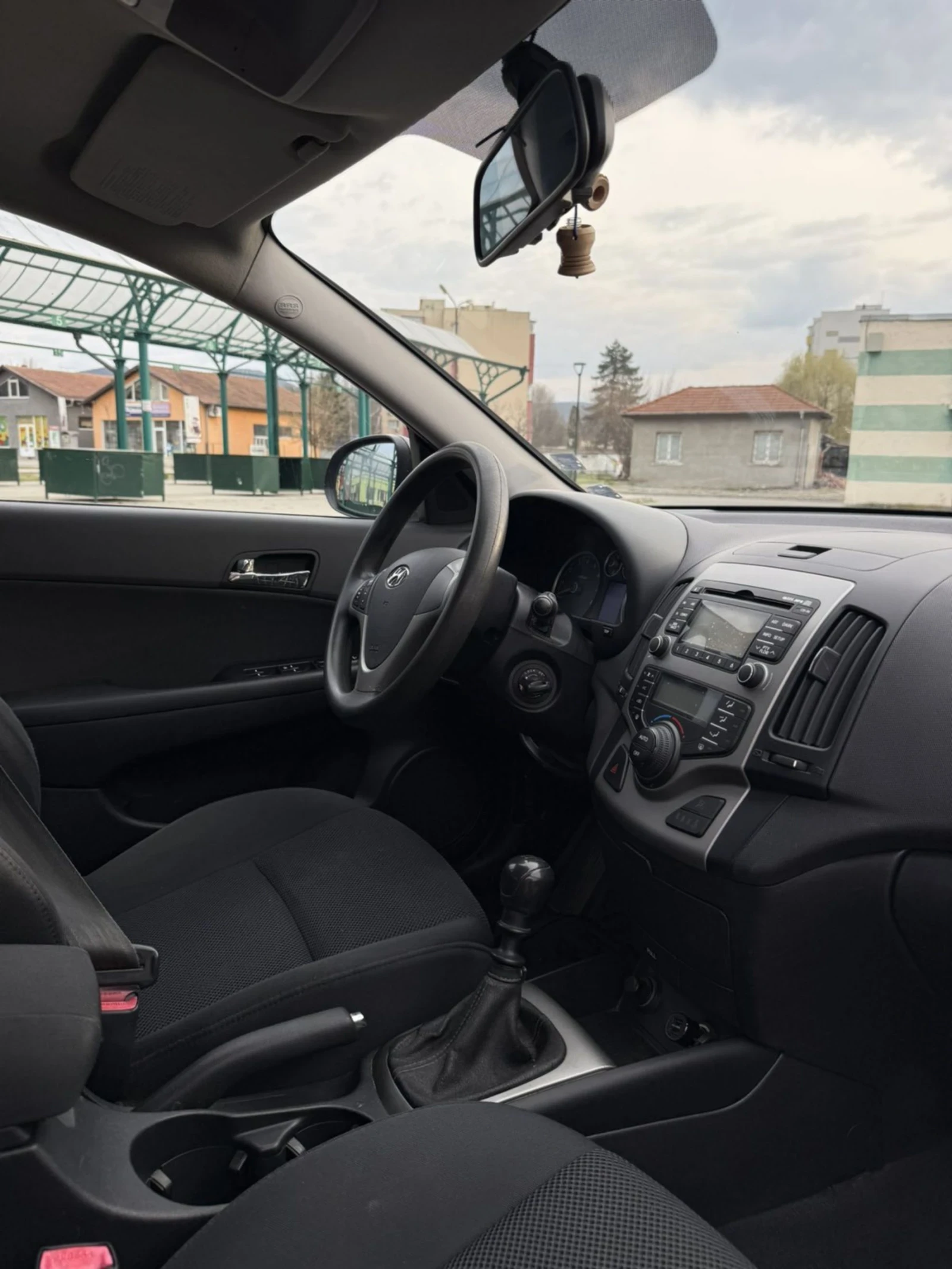 Hyundai I30 1.6I, снимка 6 - Автомобили и джипове - 53929516