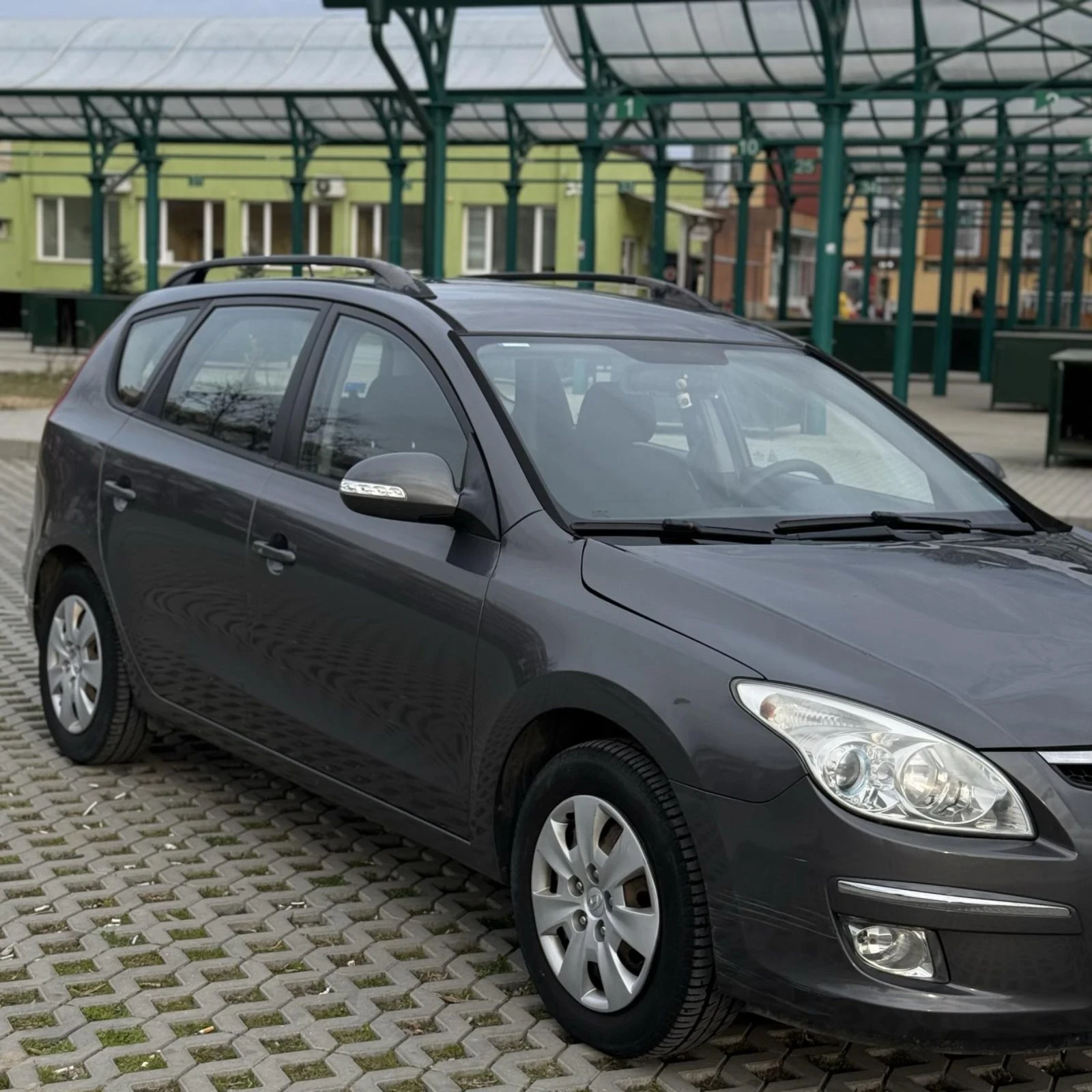 Hyundai I30 1.6I, снимка 3 - Автомобили и джипове - 53929516