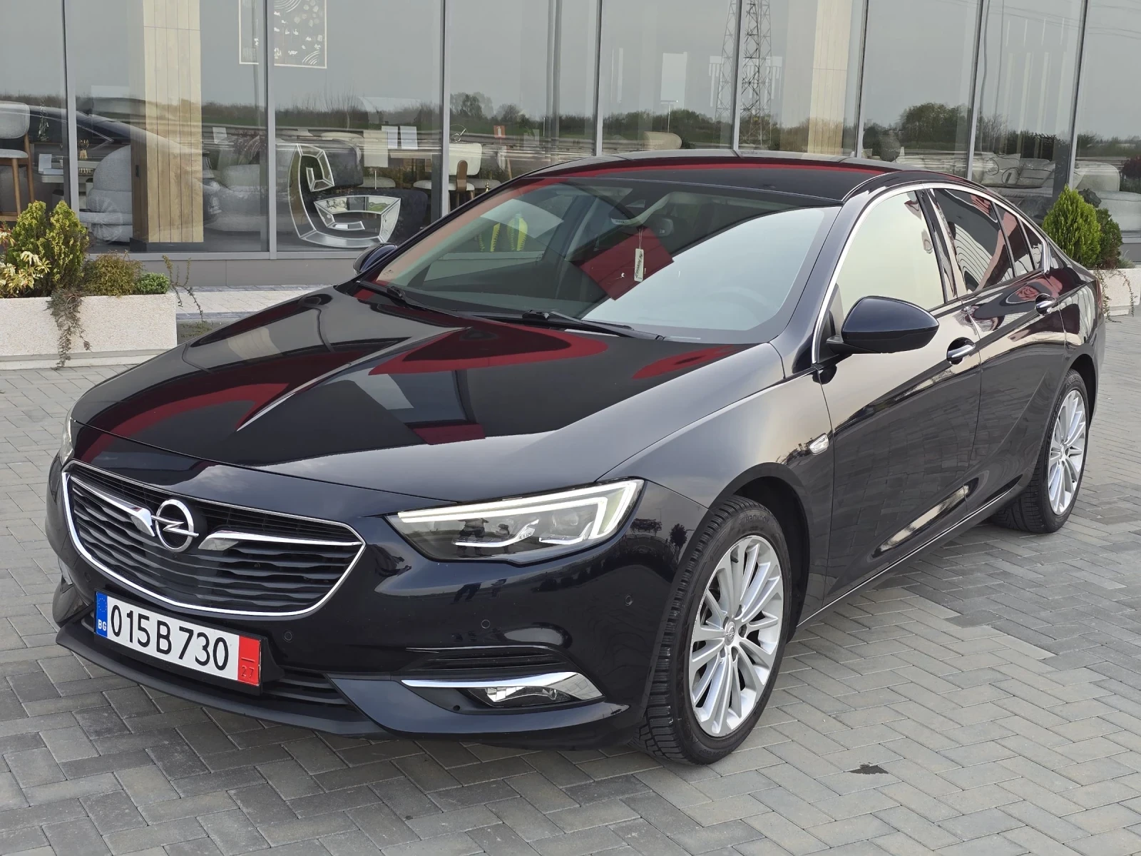 Opel Insignia 2.0CDTI/GRAND-SPORT/AVTOMAT-8ZF/360CAMERI/FULL
