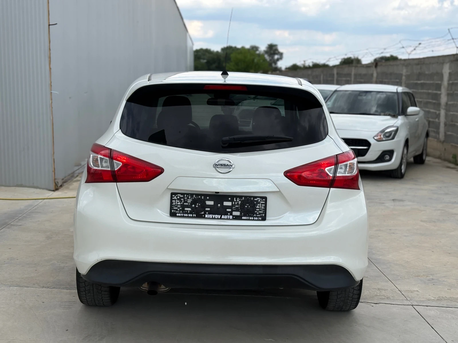 Nissan Pulsar 1.5 DCi 110 кс Navi Keyless Камера EURO6, снимка 6 - Автомобили и джипове - 54959958