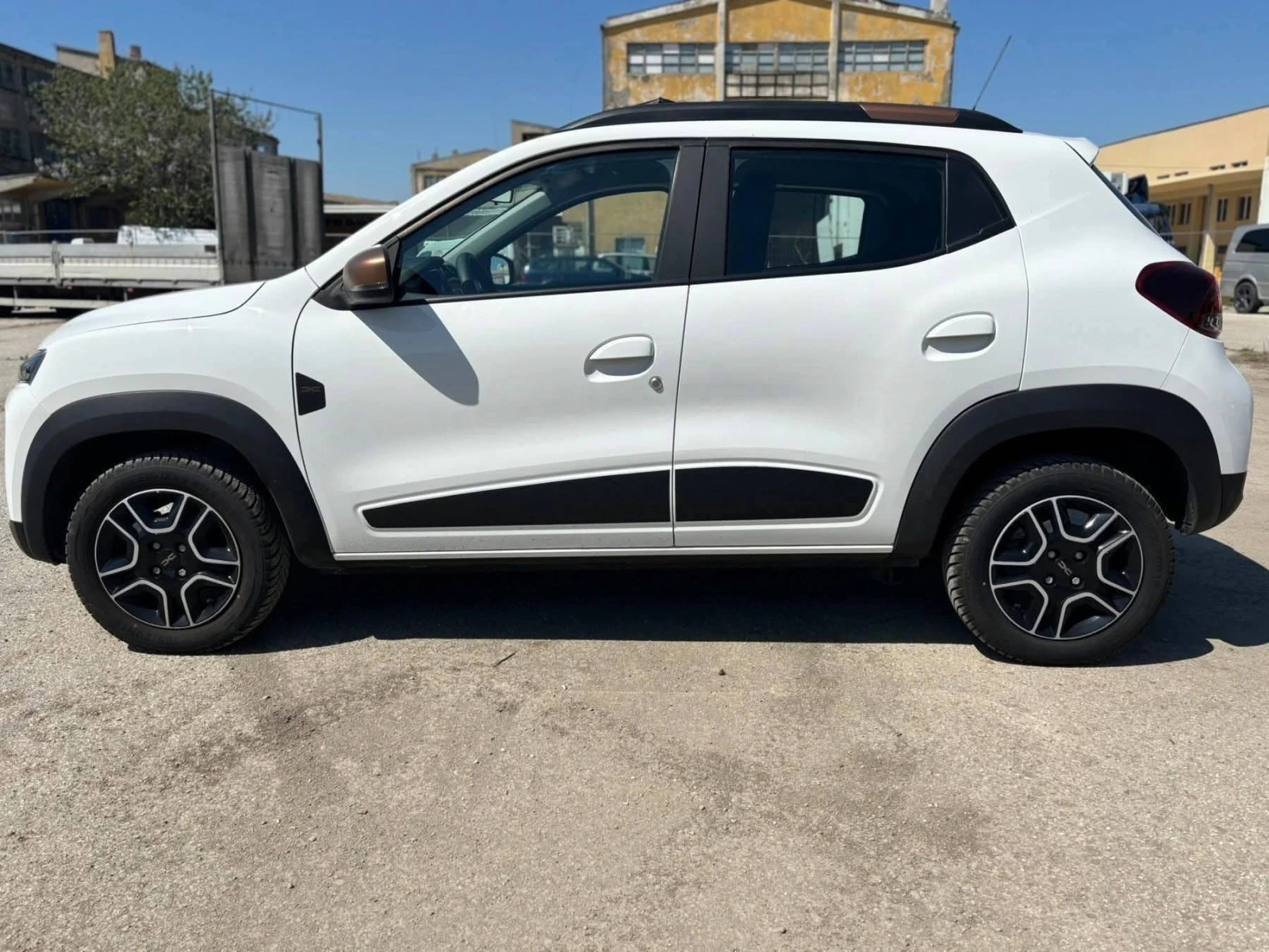 Dacia Spring 65 EXTREME, снимка 5 - Автомобили и джипове - 55068265