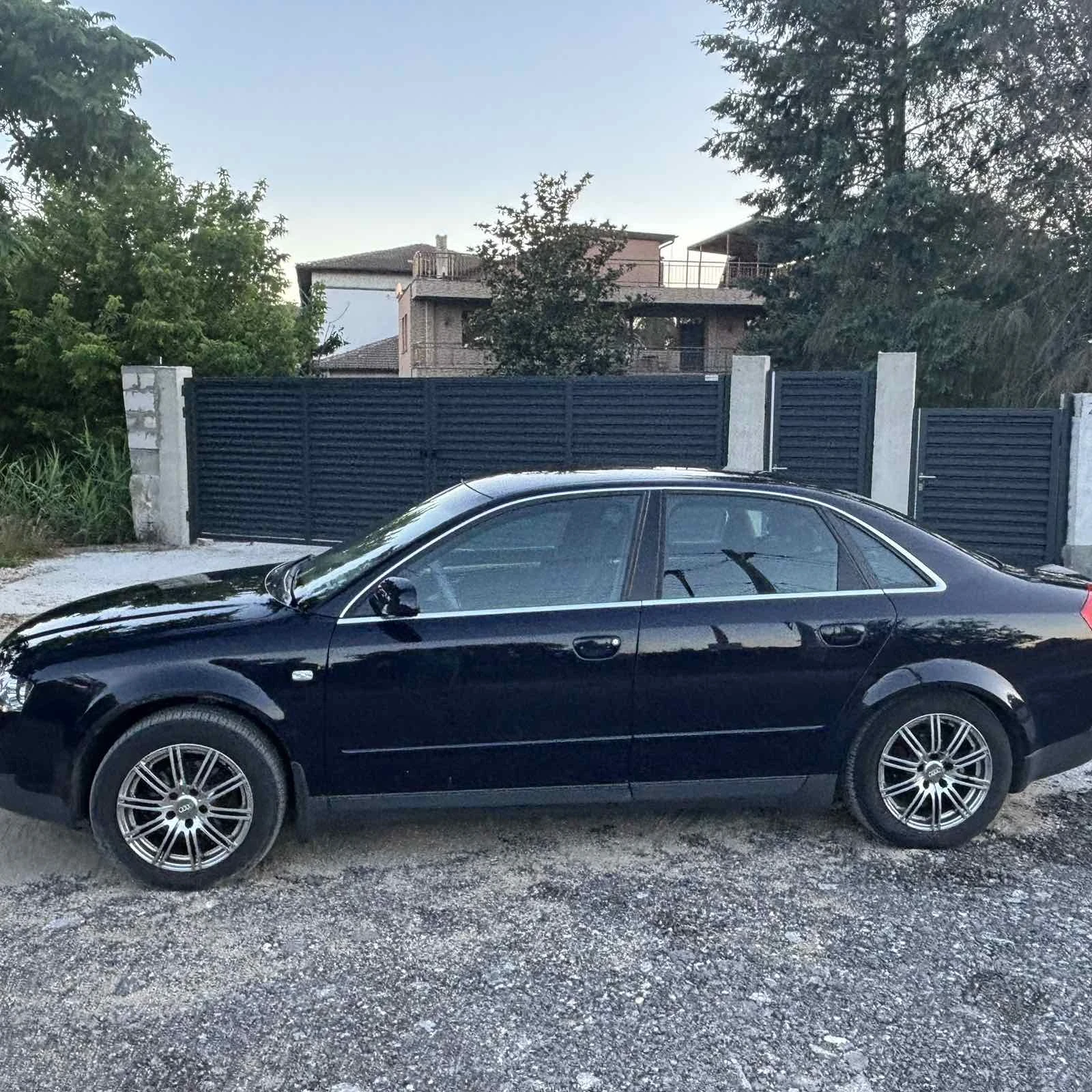 Audi A4, снимка 3 - Автомобили и джипове - 55081792