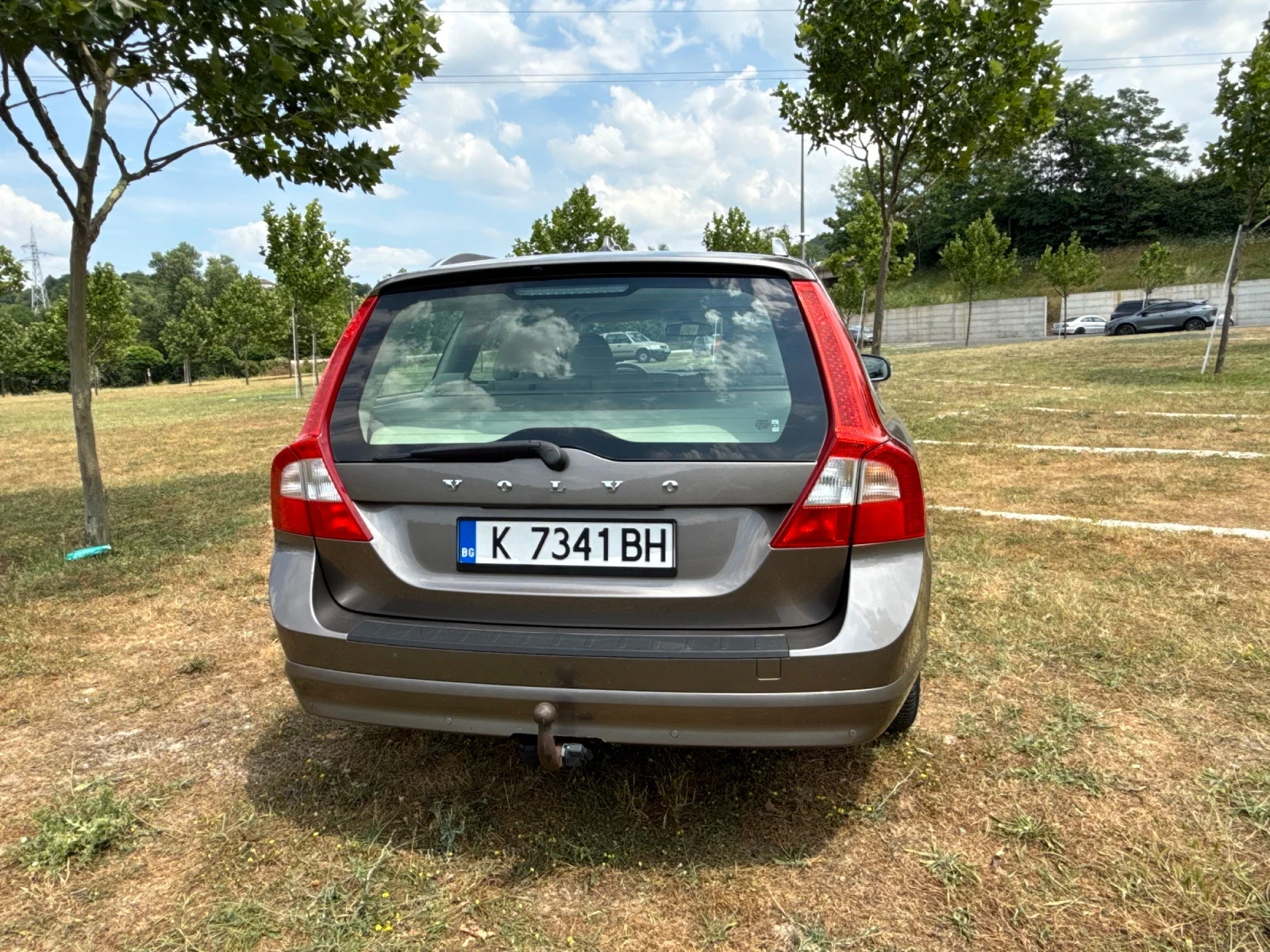 Volvo V70 D5 Summum, снимка 4 - Автомобили и джипове - 55648770