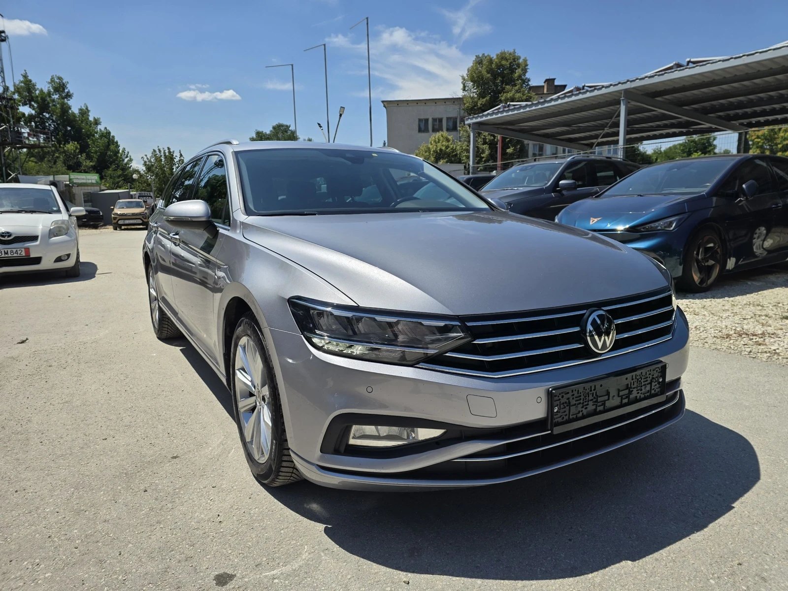 VW Passat 2.0TDI 150к.с Business DSG, снимка 2 - Автомобили и джипове - 55298879