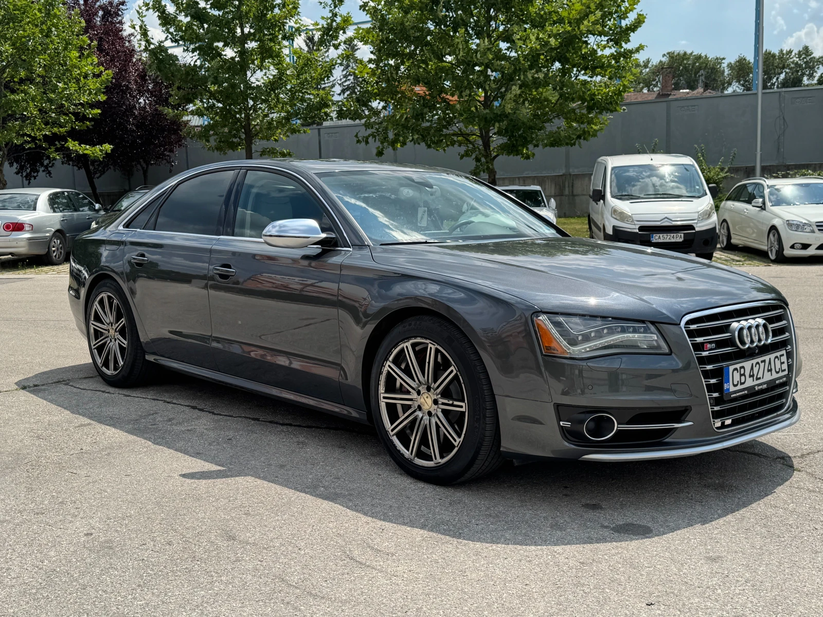 Audi S8 4.0i 520 к.с./ГАРАНЦИЯ, снимка 7 - Автомобили и джипове - 55330346