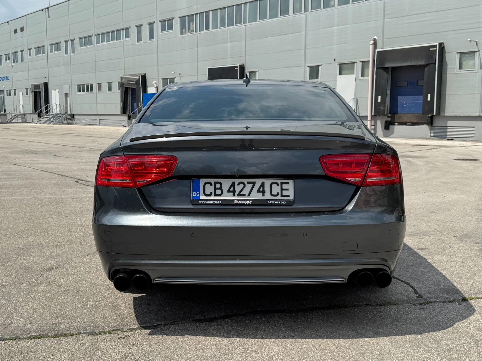 Audi S8 4.0i 520 к.с./ГАРАНЦИЯ, снимка 4 - Автомобили и джипове - 55330346