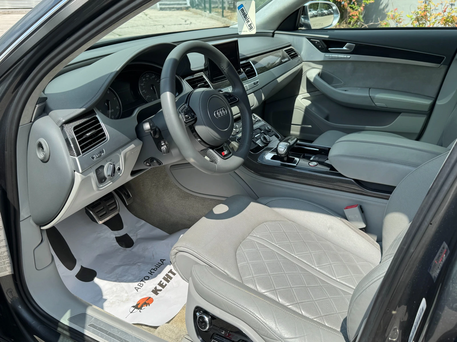 Audi S8 4.0i 520 к.с./ГАРАНЦИЯ, снимка 11 - Автомобили и джипове - 55330346