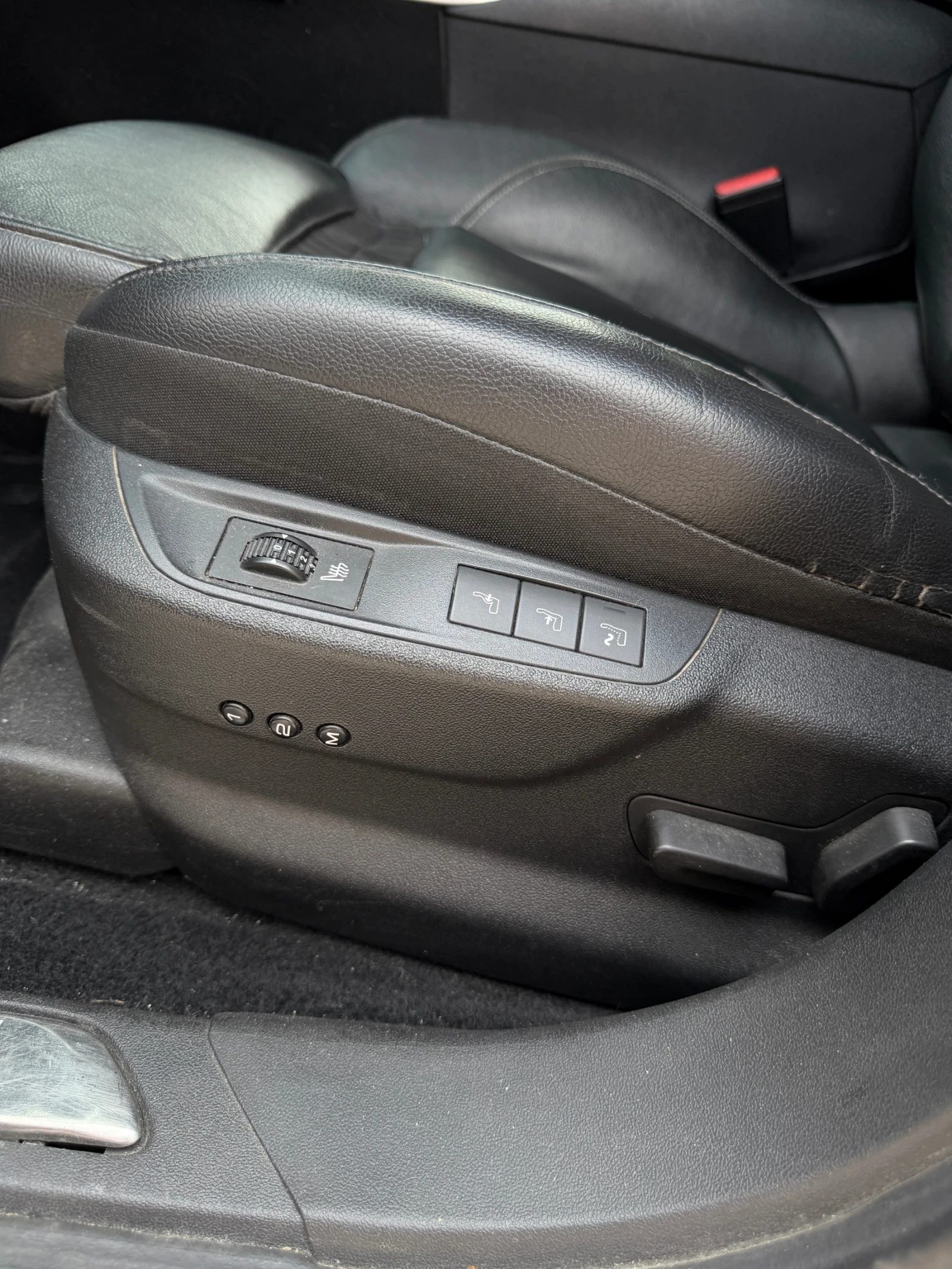 Citroen DS5 2.0 hdi , снимка 9 - Автомобили и джипове - 55572272