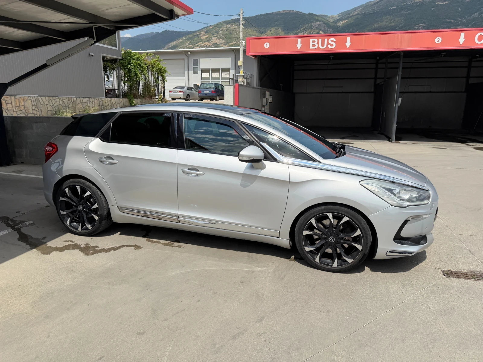 Citroen DS5 2.0 hdi , снимка 4 - Автомобили и джипове - 55572272