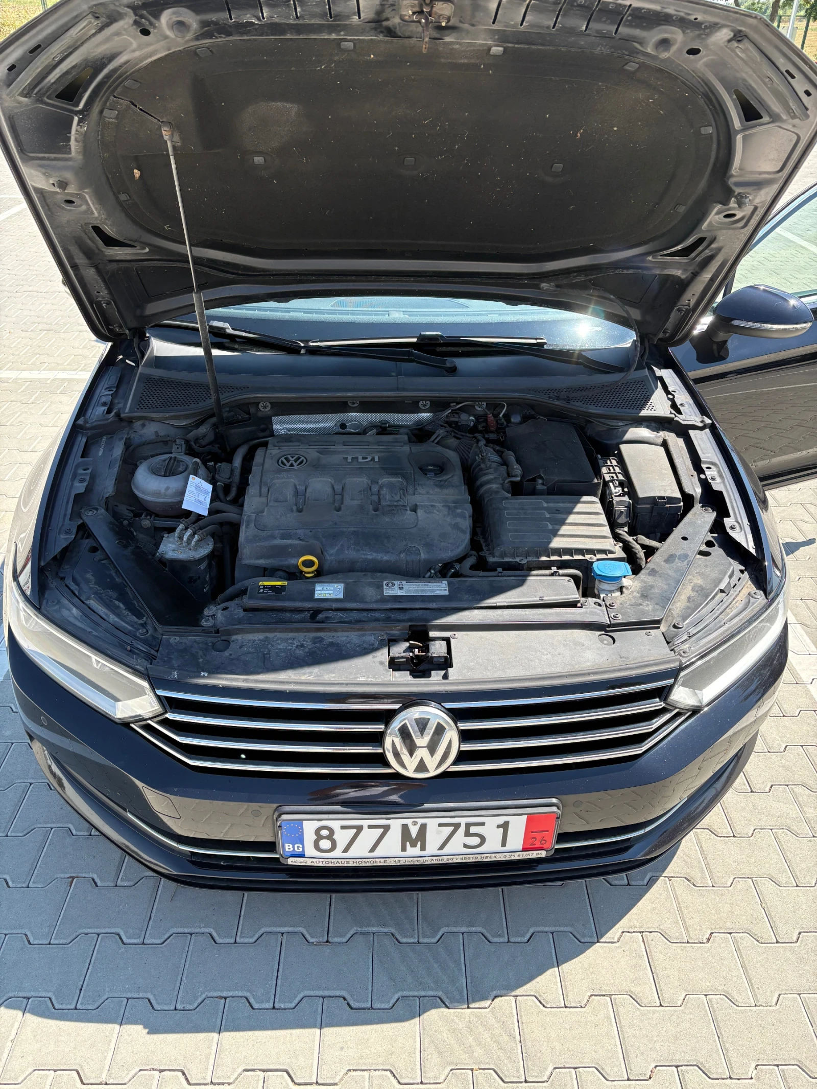 VW Passat, снимка 14 - Автомобили и джипове - 55737414