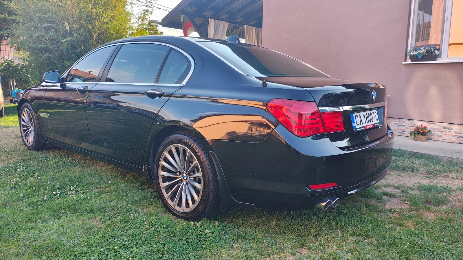BMW 730 F02 REIHE, снимка 4 - Автомобили и джипове - 55775570