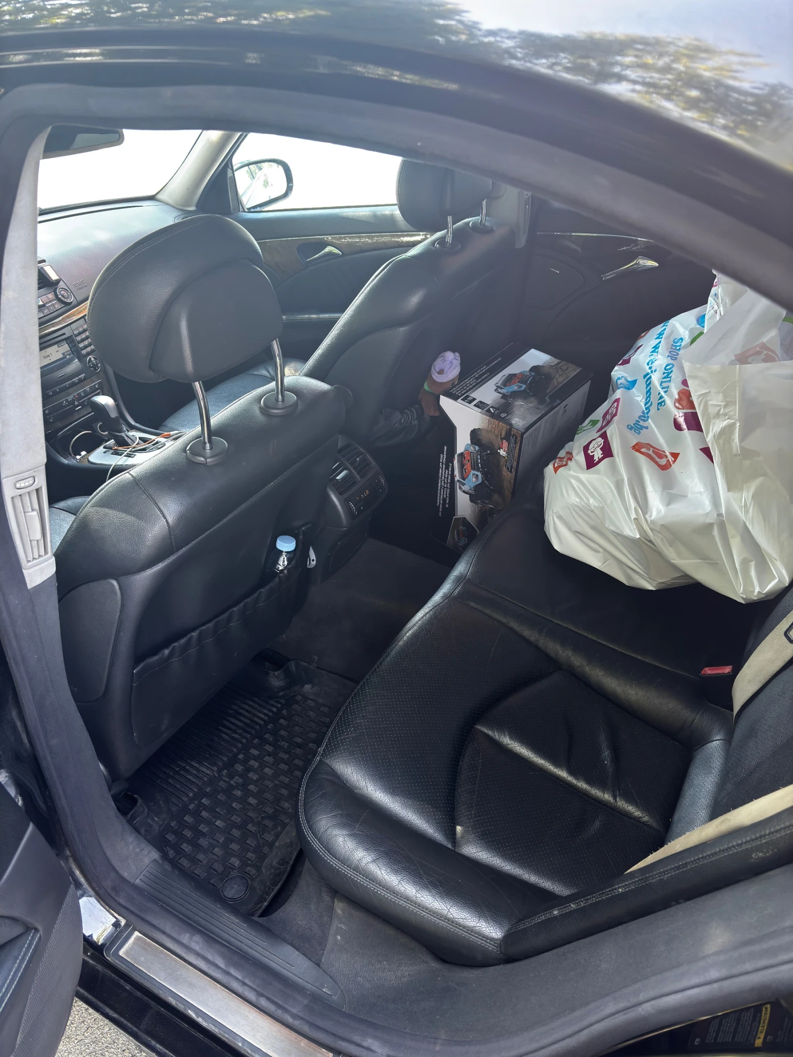 Mercedes-Benz E 320, снимка 5 - Автомобили и джипове - 55778602