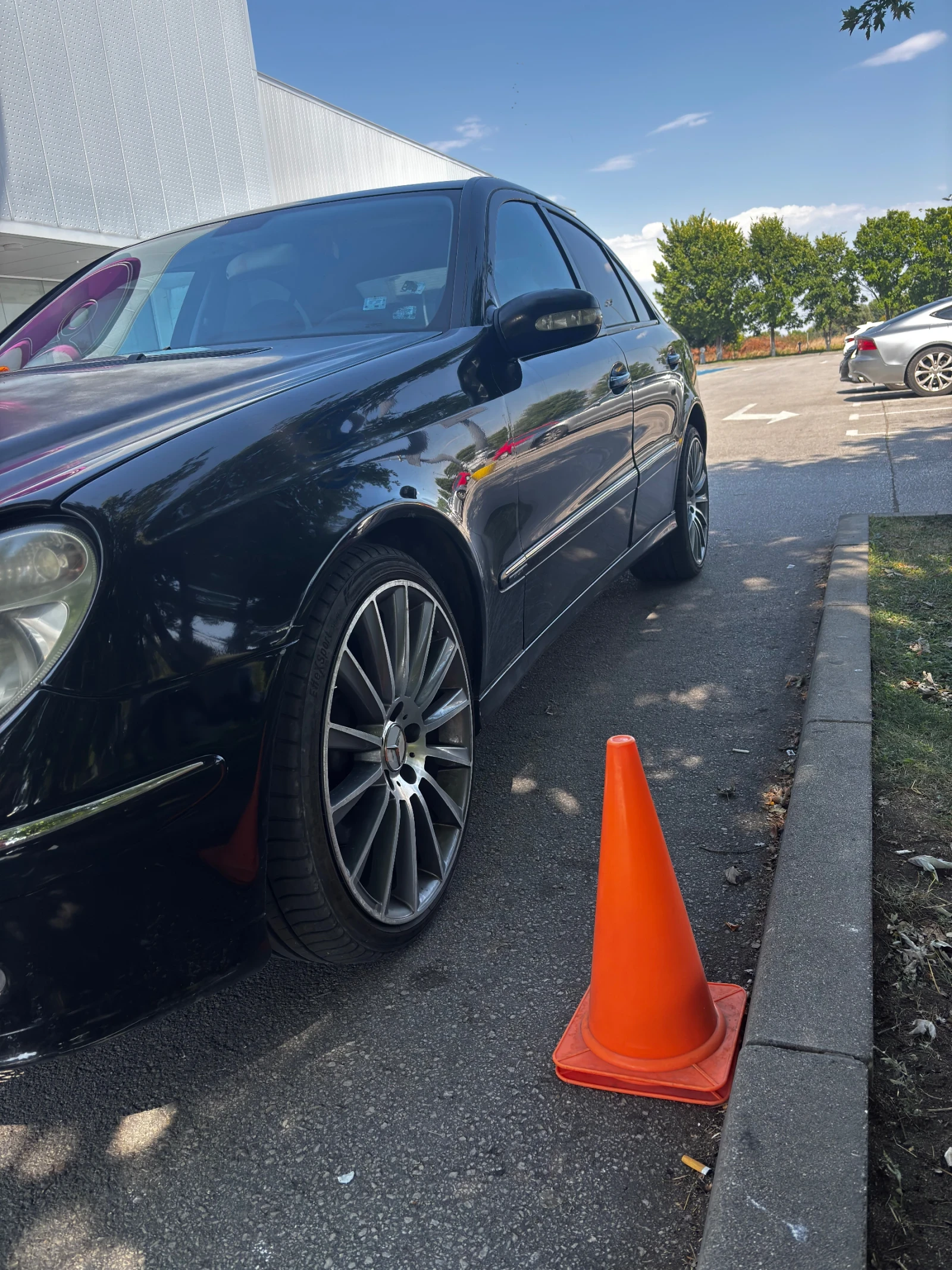 Mercedes-Benz E 320, снимка 2 - Автомобили и джипове - 55778602