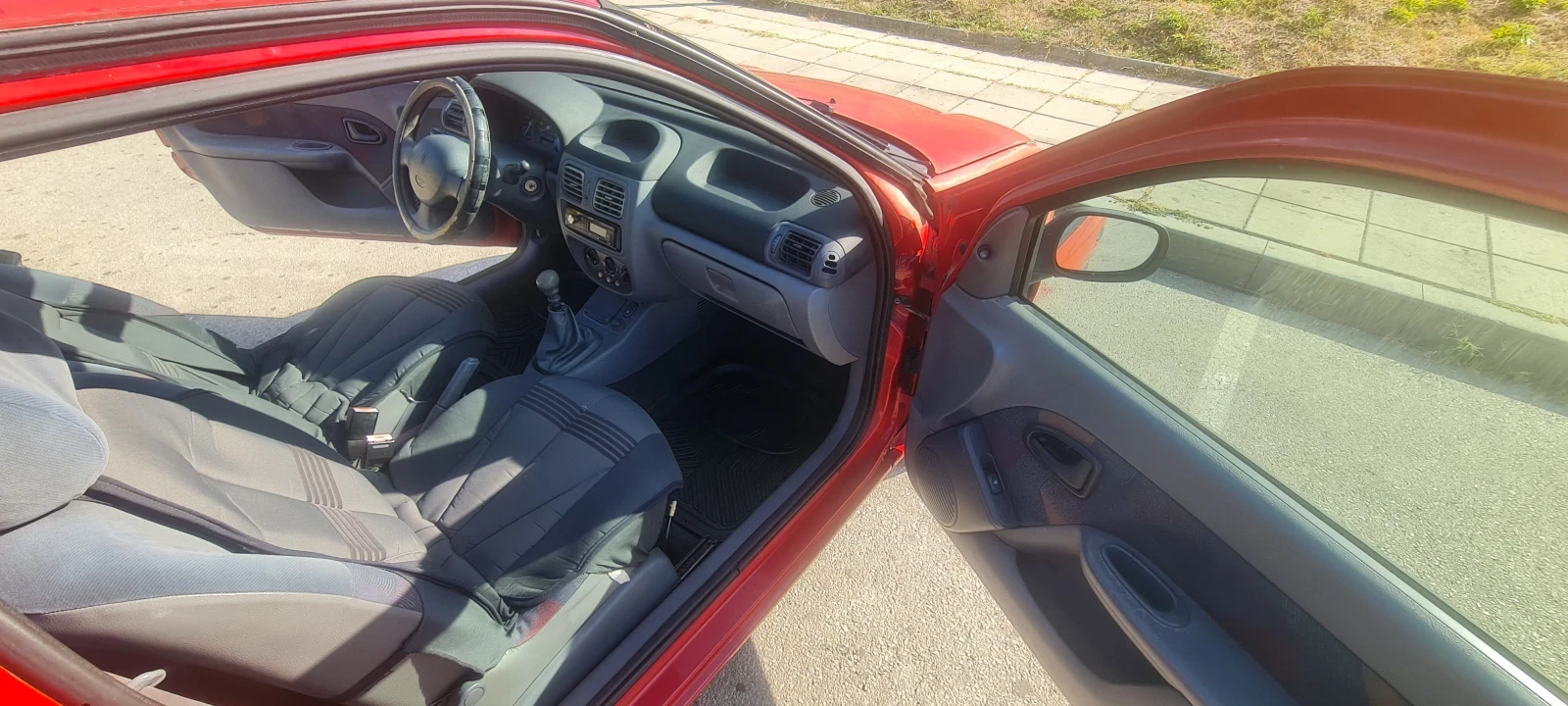 Renault Clio, снимка 8 - Автомобили и джипове - 56314557
