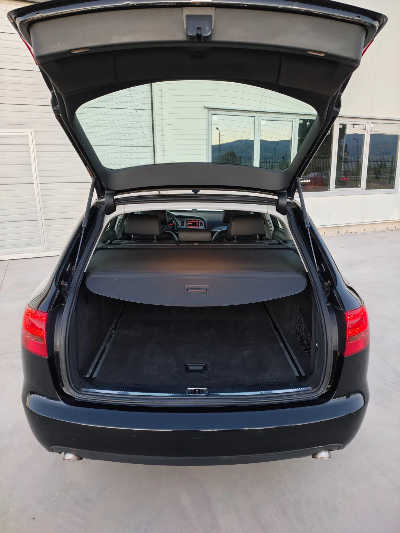 Audi A6 C6 4F 3.0TDI, снимка 16 - Автомобили и джипове - 56350518