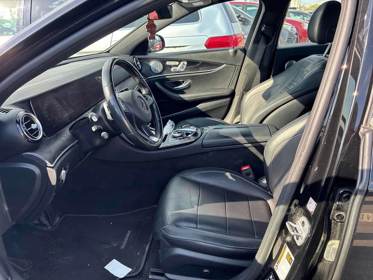 Mercedes-Benz E 300 * 4MATIC * CARFAX * ���������� ����� *  | Mobile.bg � ����������� 10