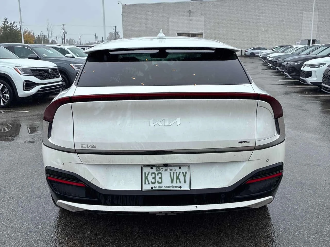Kia EV6 Land w/GT Line Pkg AWD * CARFAX *  | Mobile.bg � ����������� 5