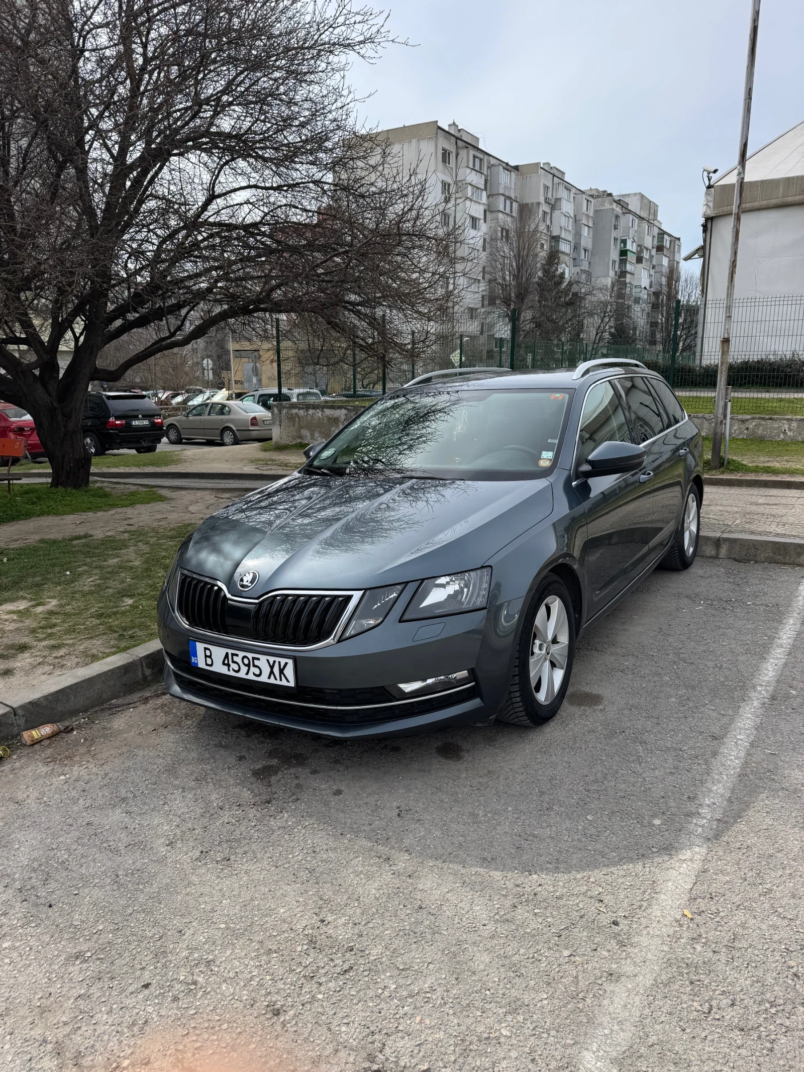 Skoda Octavia, снимка 2 - Автомобили и джипове - 56545255