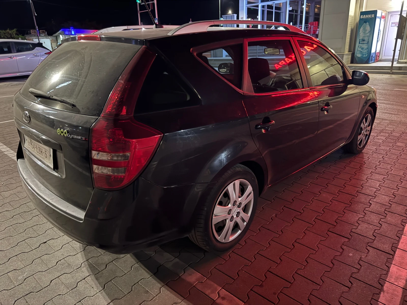 Kia Ceed 1.4i навигация фейслифт, снимка 5 - Автомобили и джипове - 56549607