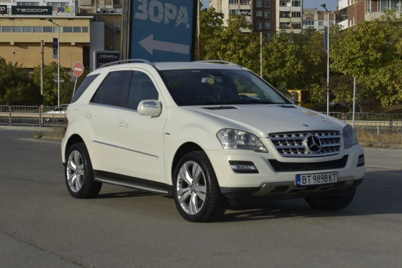 Mercedes-Benz ML 350, снимка 2 - Автомобили и джипове - 47467511