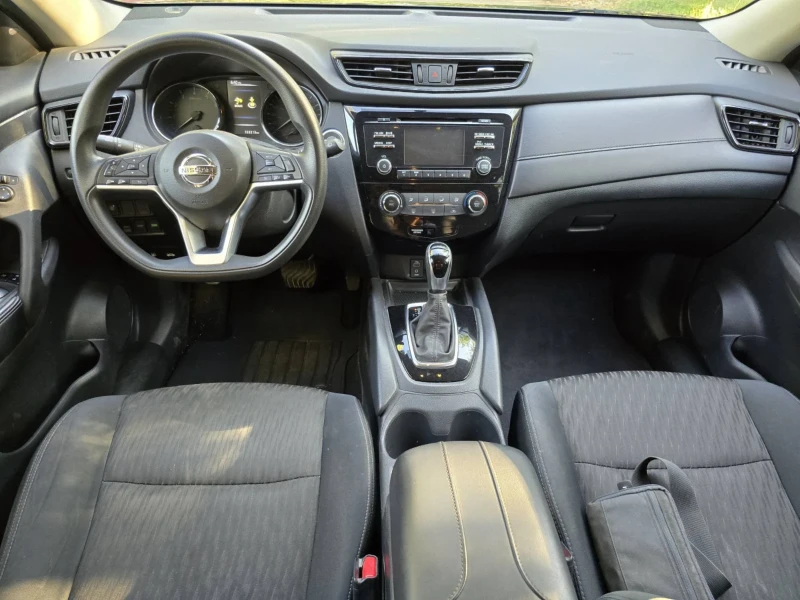 Nissan Rogue SV AWD, снимка 11 - Автомобили и джипове - 47929804