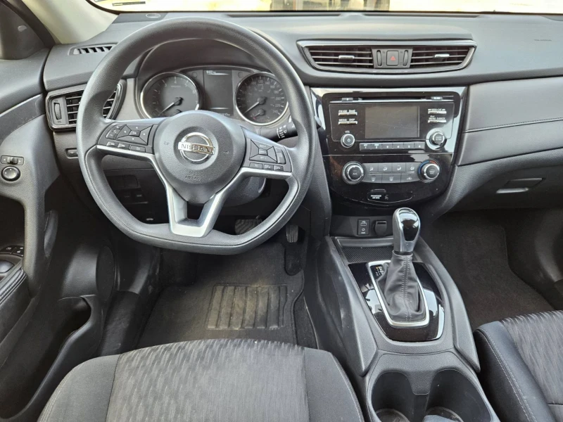 Nissan Rogue SV AWD, снимка 7 - Автомобили и джипове - 47929804