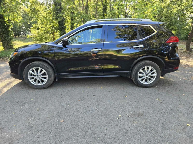 Nissan Rogue SV AWD, снимка 6 - Автомобили и джипове - 47929804