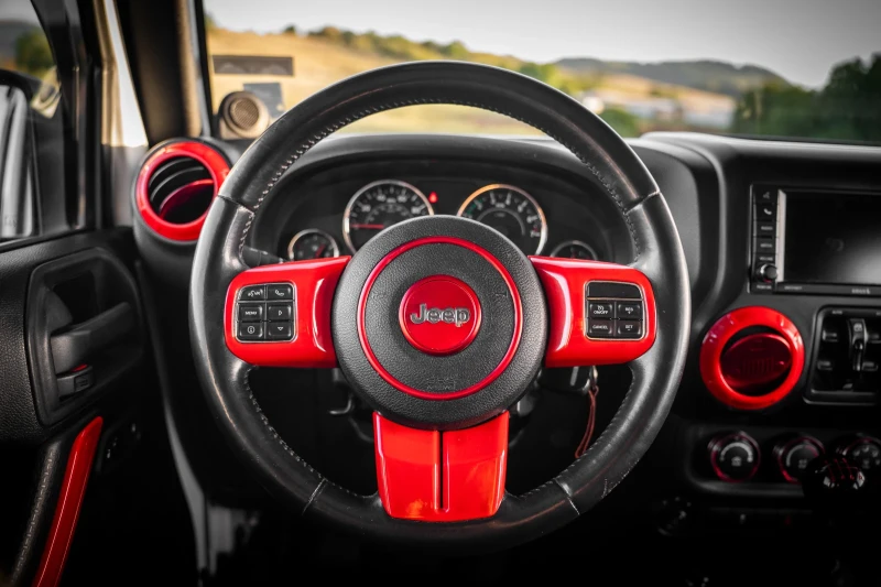 Jeep Wrangler 3.6* Ръчка* 35инча гуми* Офроуд* 3.5инча лифт, снимка 9 - Автомобили и джипове - 52665257