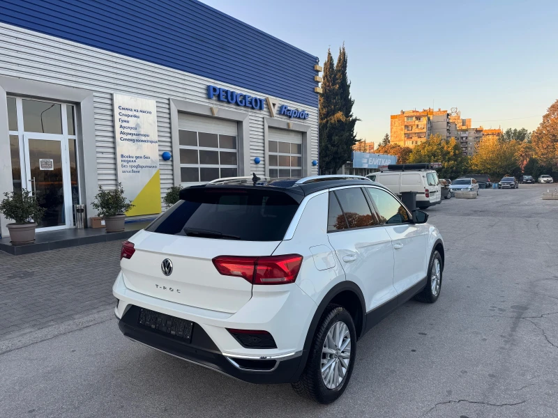 VW T-Roc T-Roc Lounge, снимка 5 - Автомобили и джипове - 52131768