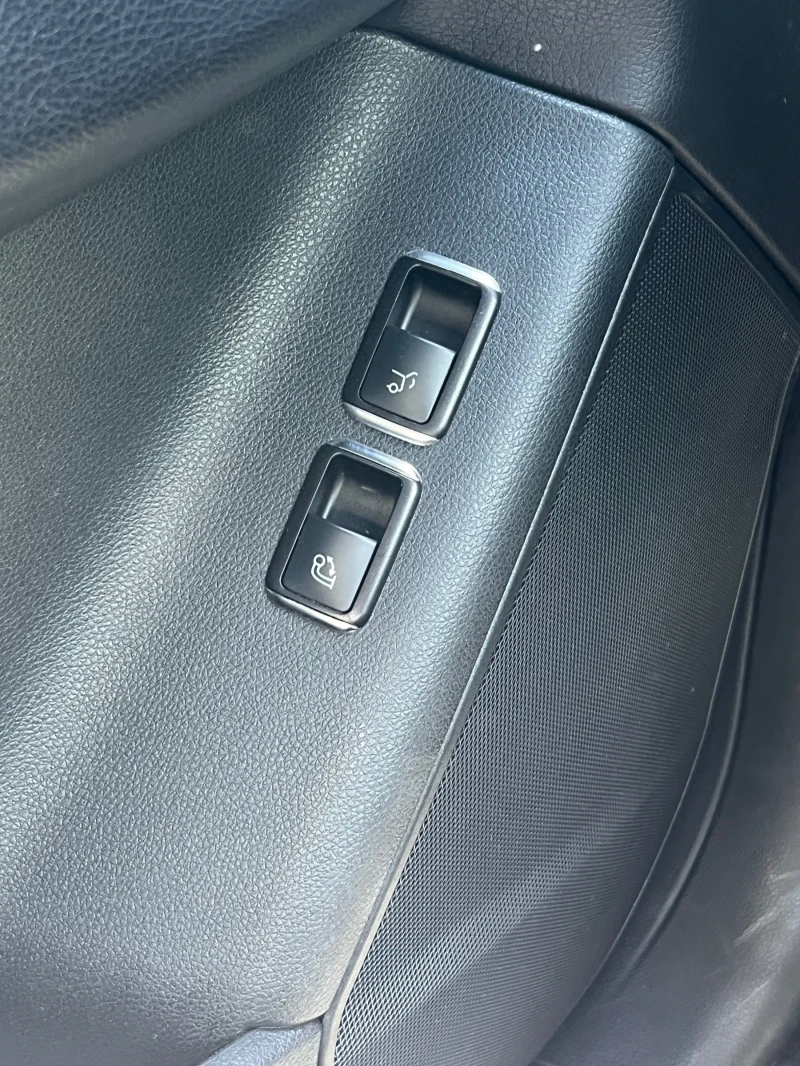 Mercedes-Benz GLE 350, снимка 12 - Автомобили и джипове - 52570463