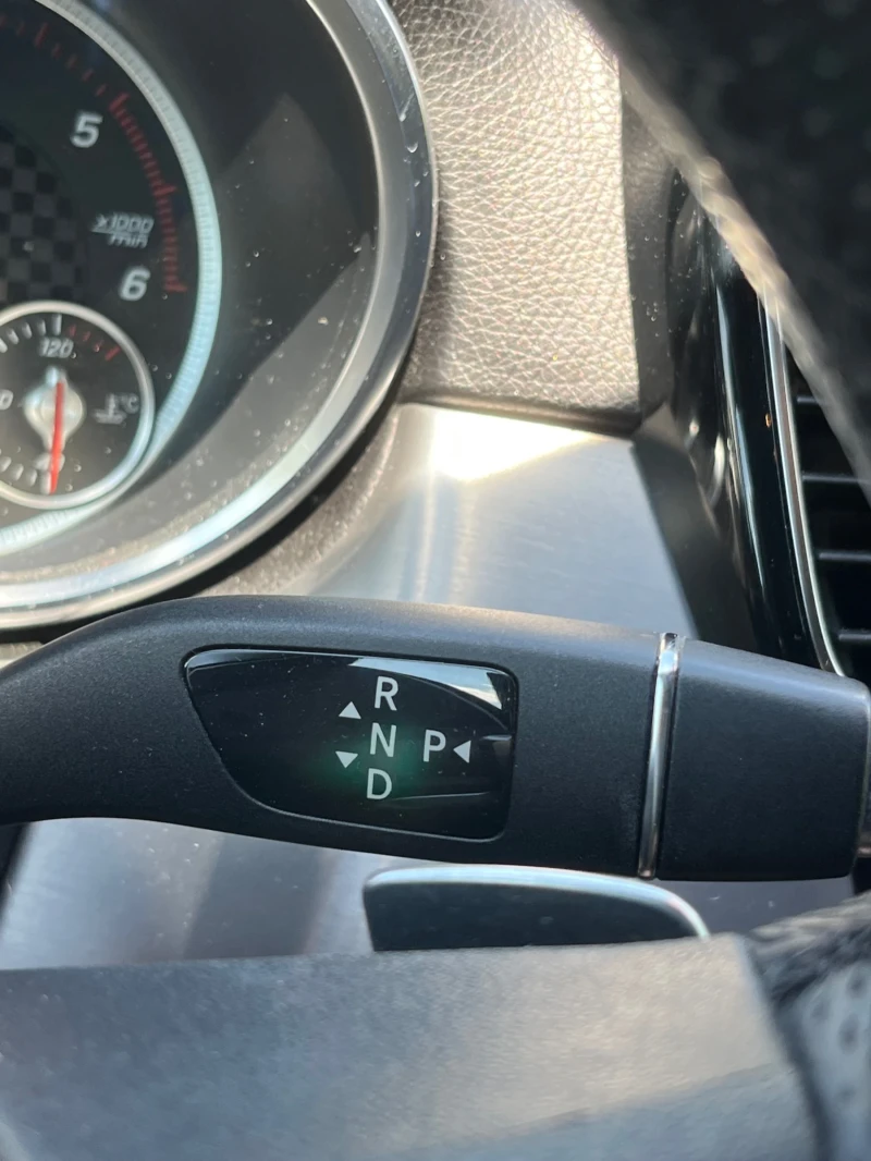 Mercedes-Benz GLE 350, снимка 8 - Автомобили и джипове - 52570463