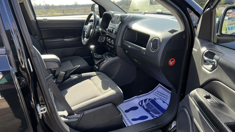 Jeep Compass 2.2CRD 4X4, снимка 8 - Автомобили и джипове - 52647940