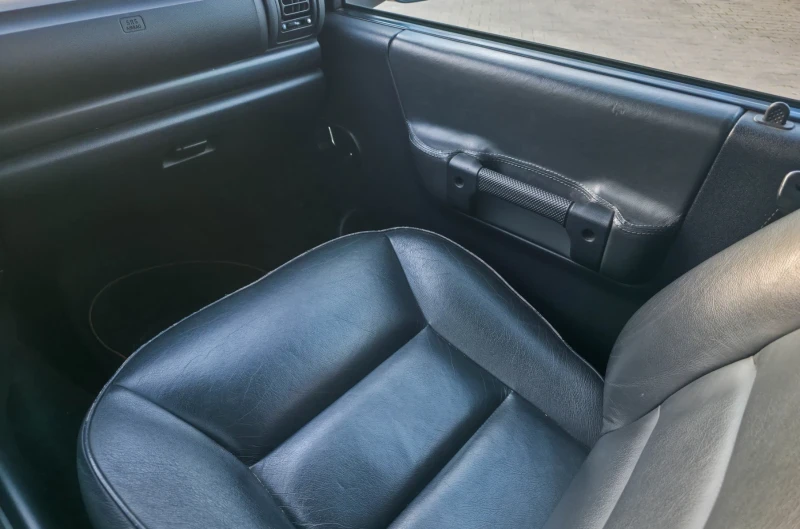 Land Rover Discovery 2, снимка 16 - Автомобили и джипове - 52859515