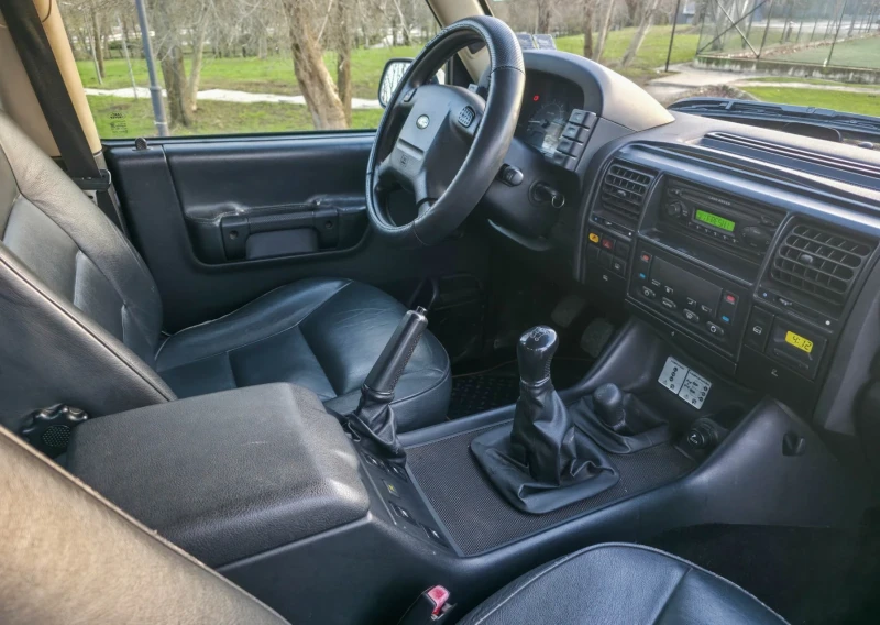 Land Rover Discovery 2, снимка 11 - Автомобили и джипове - 52859515