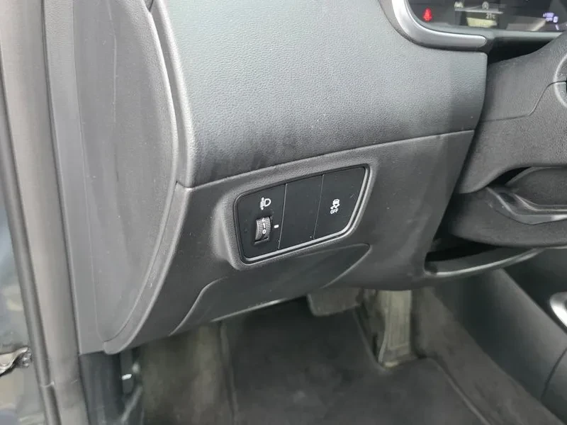 Hyundai Tucson DIESEL 2.0 2WD MODERN, снимка 12 - Автомобили и джипове - 54955740