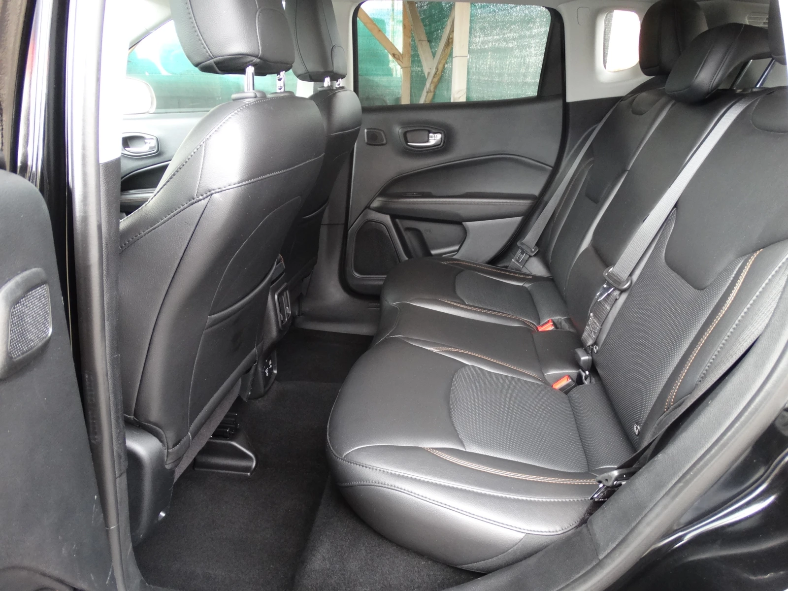 Jeep Compass 4x4 Navi-DVD-Tv-Kameri-Euro-6D-Keyless - изображение 9