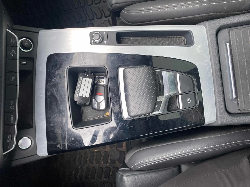 Audi Q5 * Progressiv * CARFAX *    | Mobile.bg   17