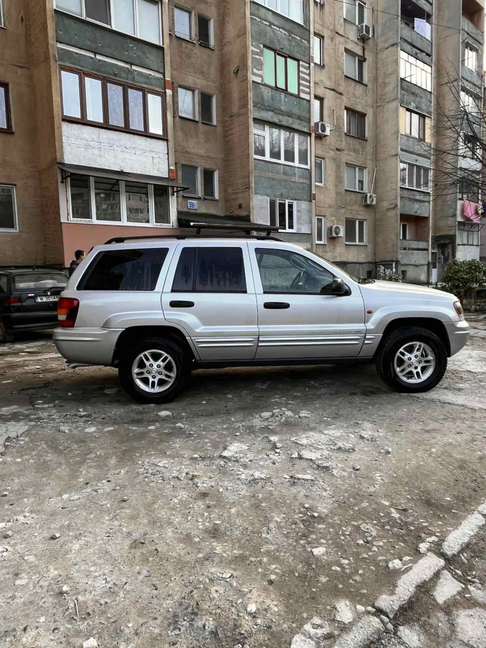 Jeep Grand cherokee, снимка 2 - Автомобили и джипове - 53878213