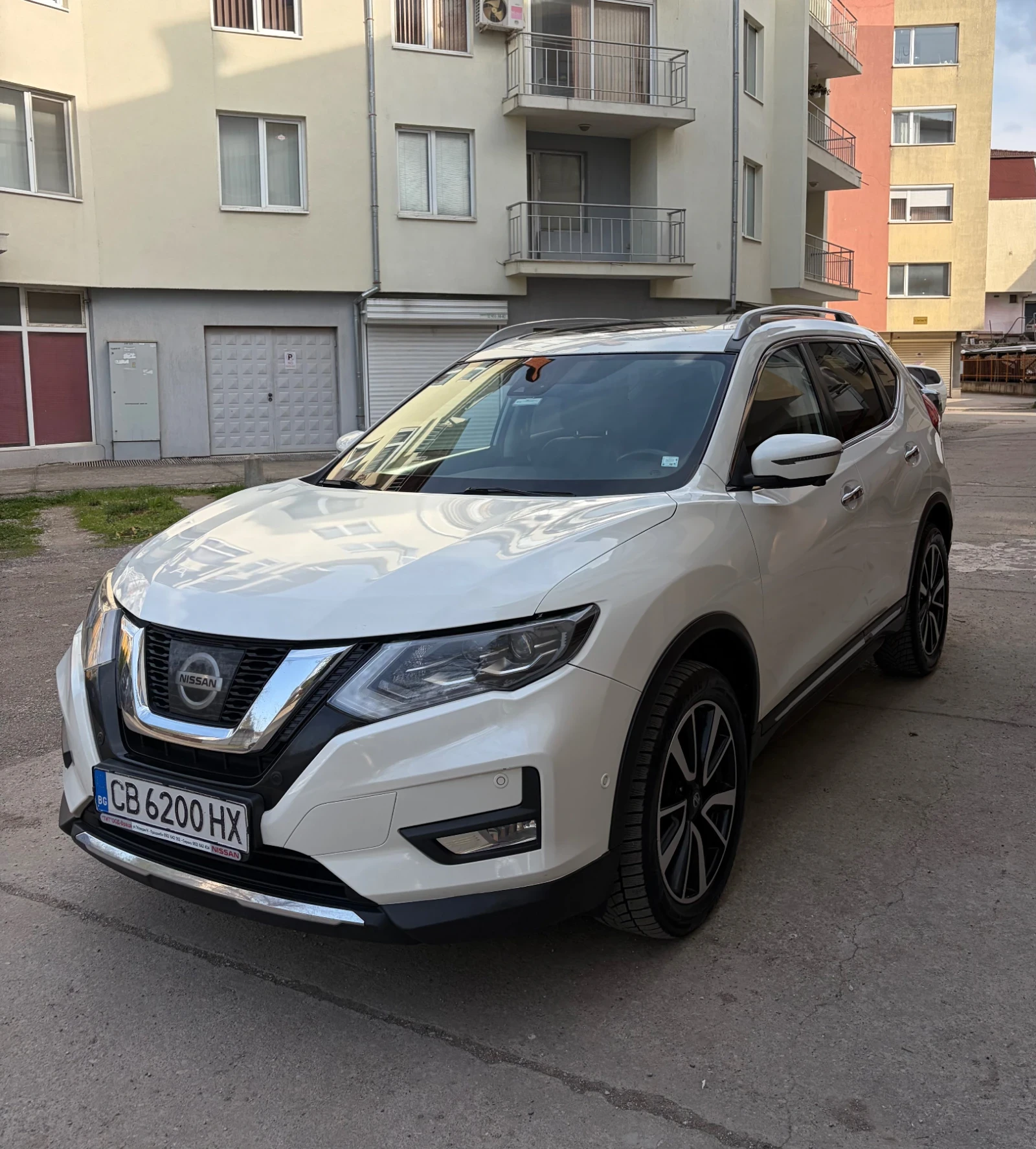 Nissan X-trail, снимка 2 - Автомобили и джипове - 54220059