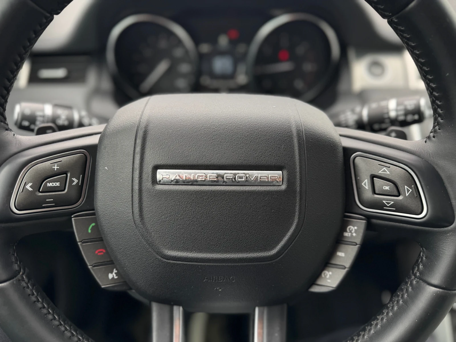 Land Rover Range Rover Evoque Facelift , снимка 15 - Автомобили и джипове - 54385126