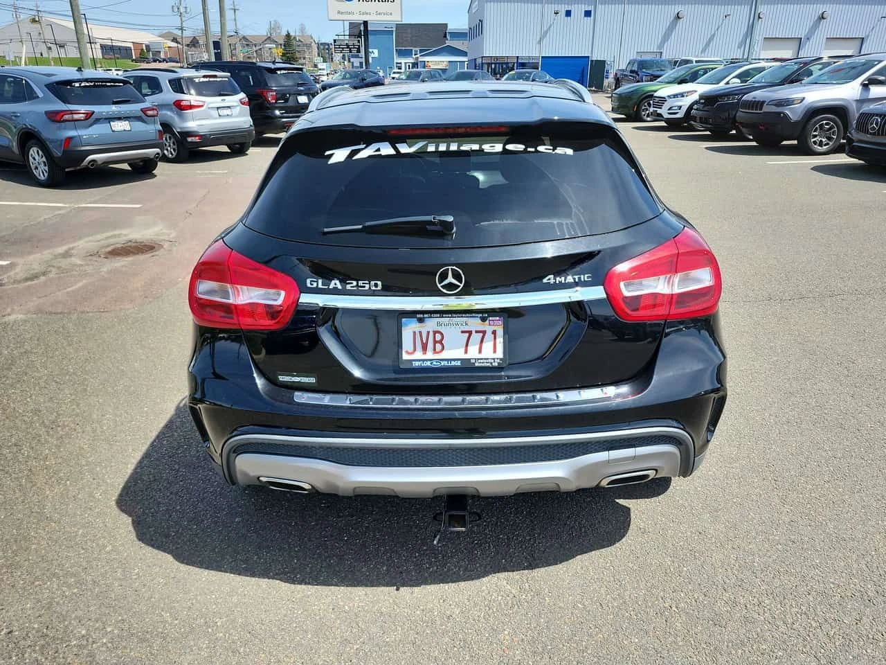 Mercedes-Benz GLA 250 ПАМЕТ| ПОДГРЕВИ| CARFAX| , снимка 5 - Автомобили и джипове - 54456006