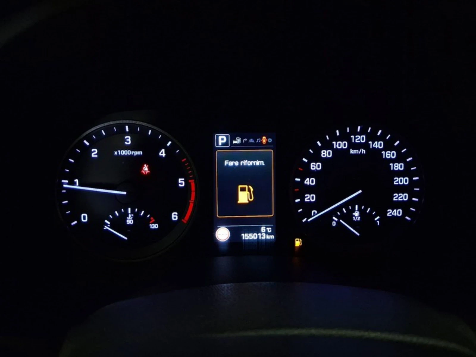 Hyundai Tucson 1.7CRDI 150ХИЛ! 100%РЕАЛЕН ЛИЗИНГ ВИДЕО , снимка 12 - Автомобили и джипове - 54479293