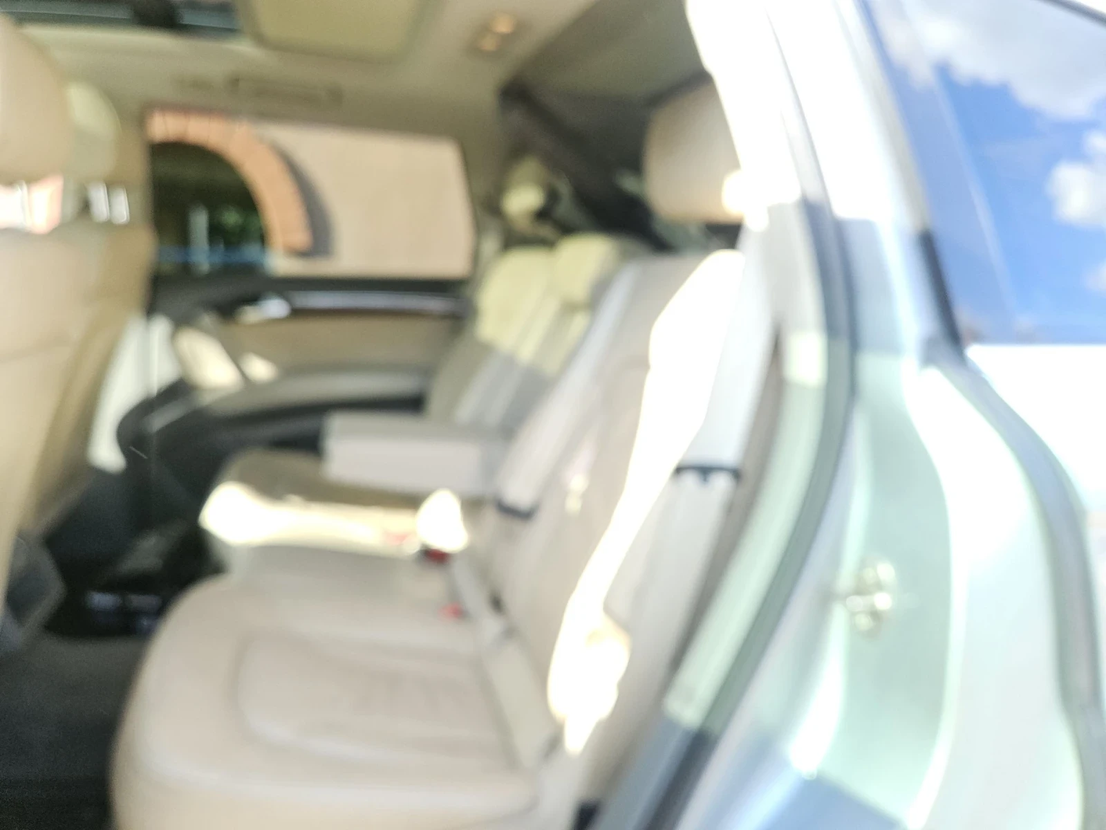 Audi Q7, снимка 12 - Автомобили и джипове - 54704649