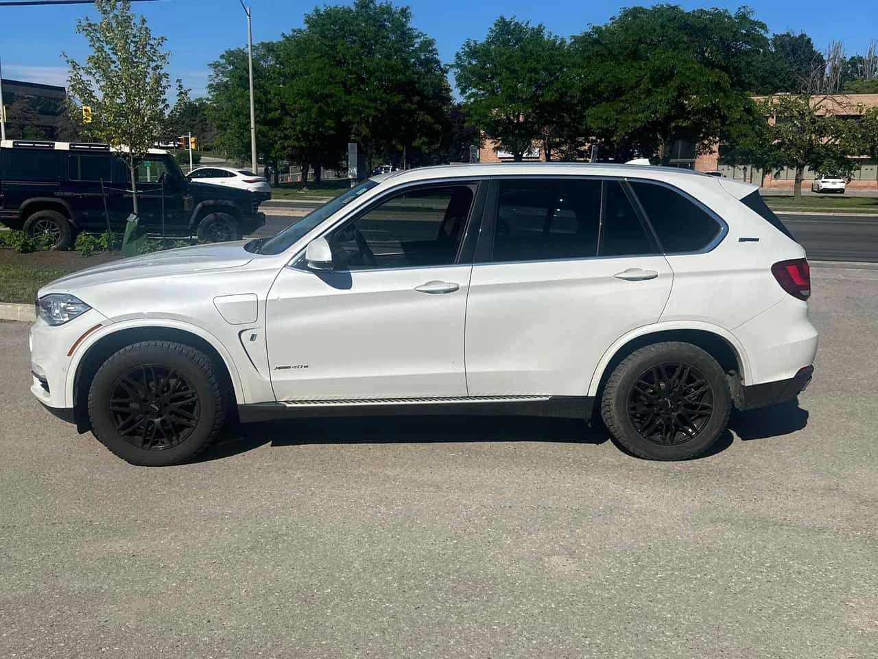 BMW X5 * xDrive40e * H/K * ПОДГРЕВИ * ПАНО * АВТОКРЕДИТ, снимка 2 - Автомобили и джипове - 55074078