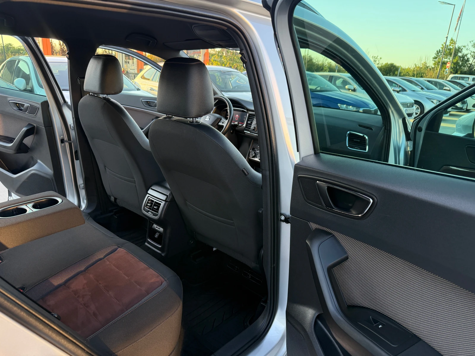 Seat Ateca 4х4-190кс , снимка 10 - Автомобили и джипове - 55986844