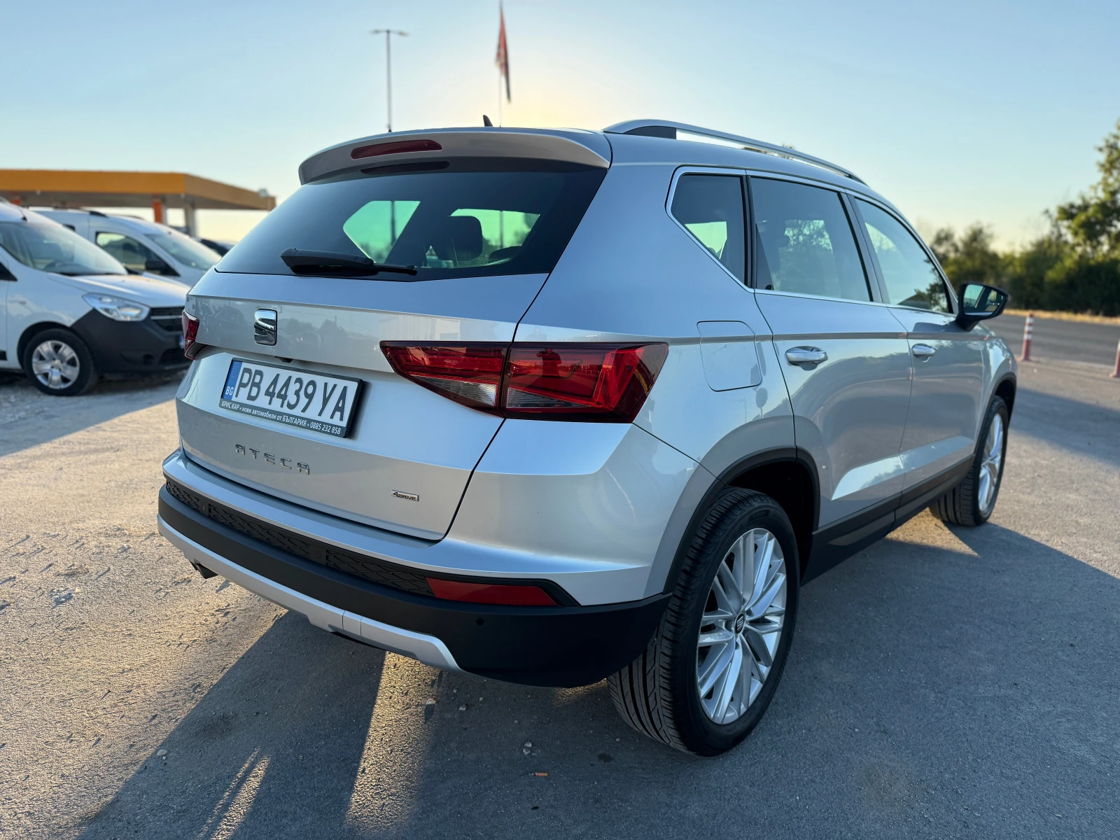 Seat Ateca 4х4-190кс , снимка 5 - Автомобили и джипове - 55986844