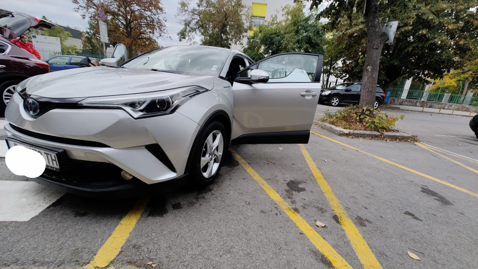 Toyota C-HR 1.8, снимка 14 - Автомобили и джипове - 56554720