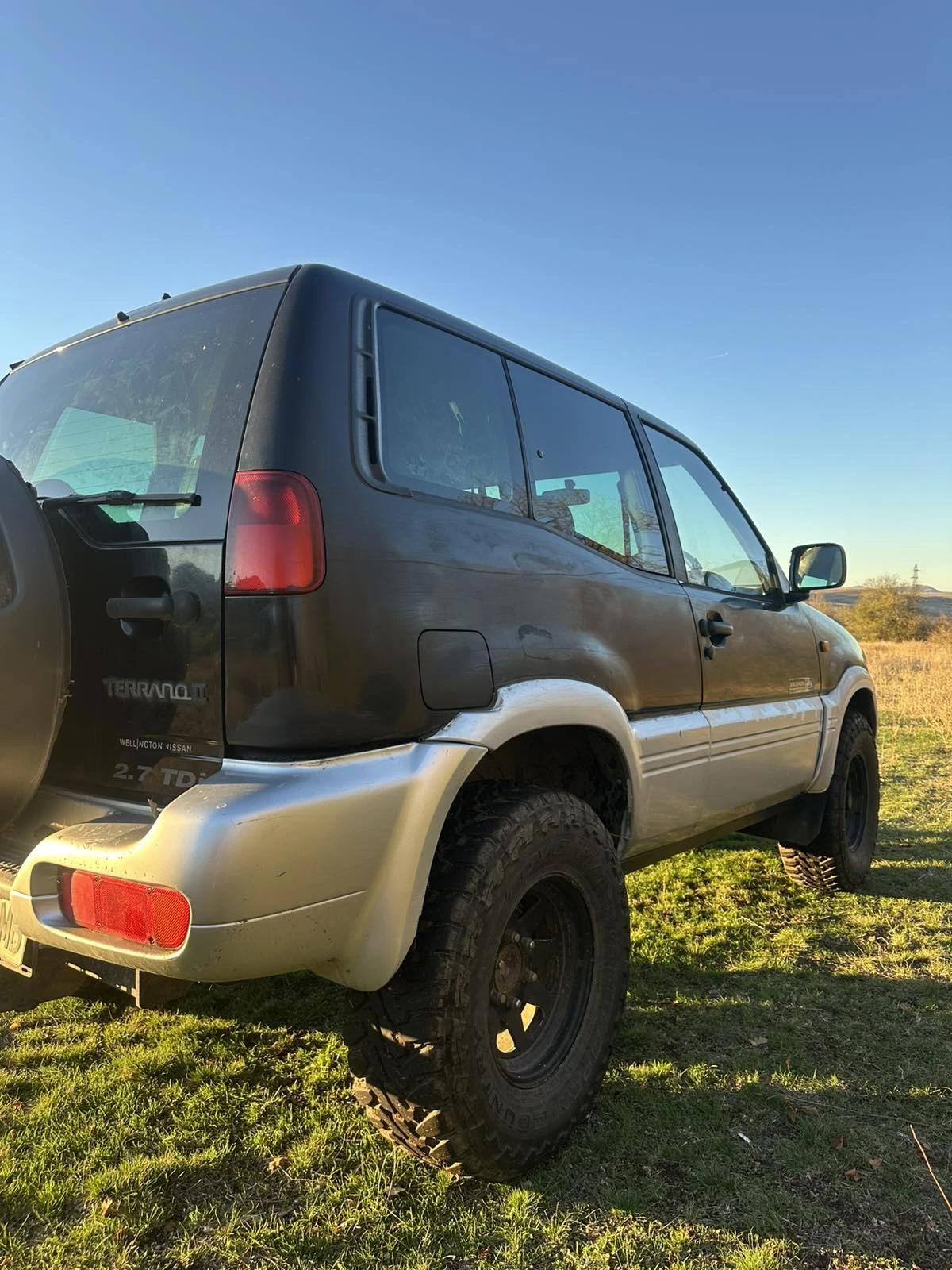 Nissan Terrano, снимка 3 - Автомобили и джипове - 56628465