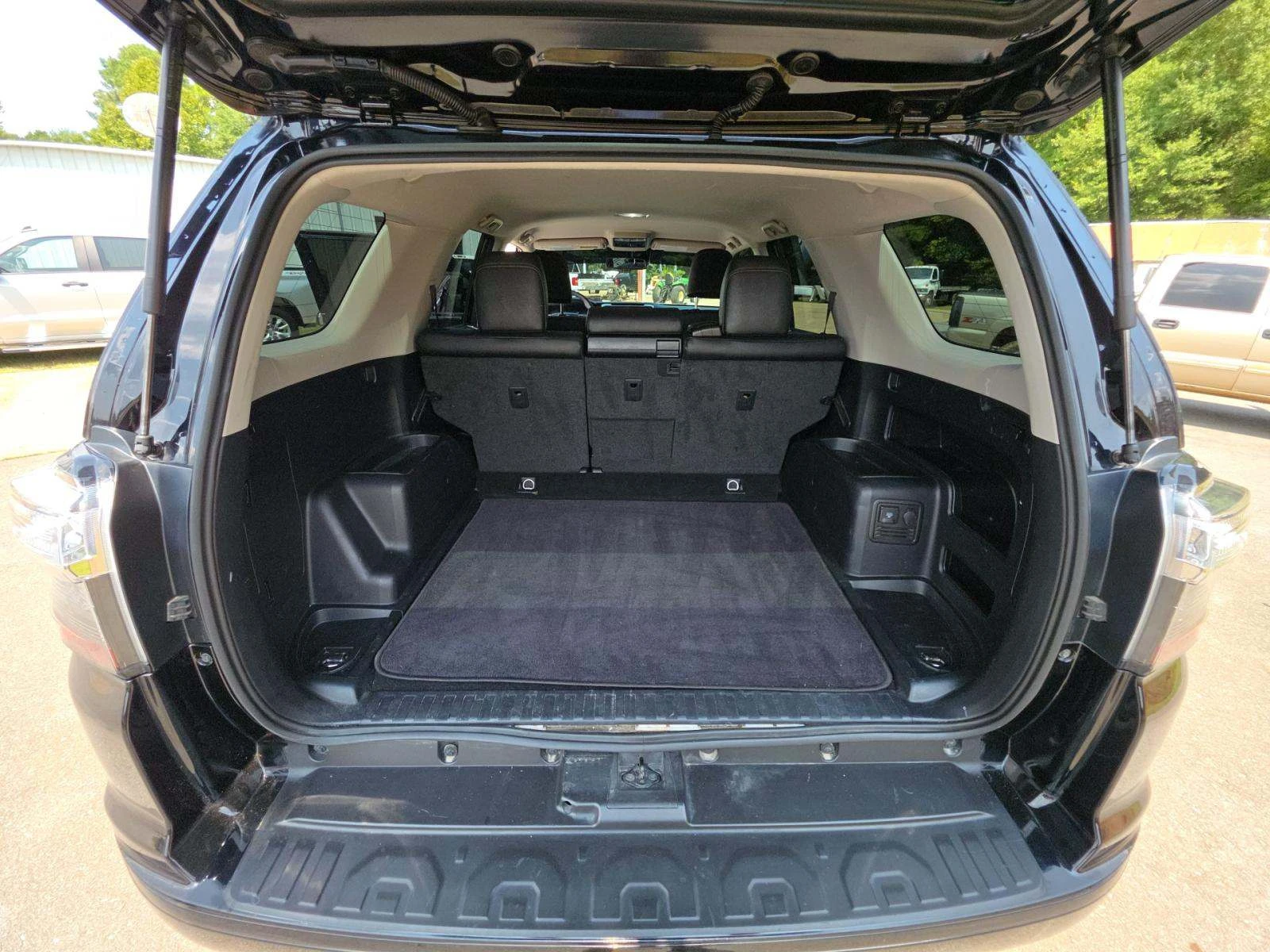 Toyota 4runner TRD Sport, снимка 9 - Автомобили и джипове - 56727288