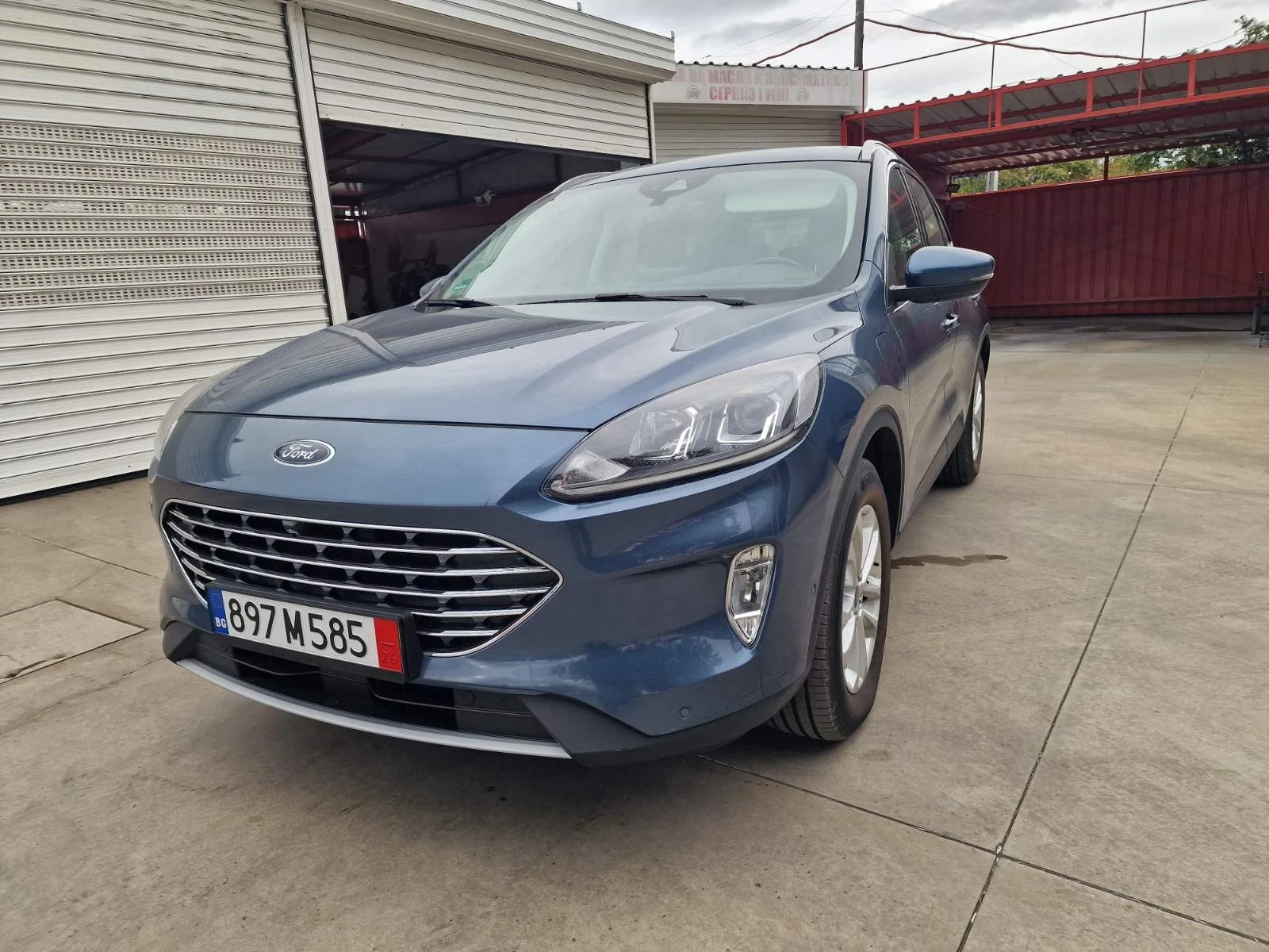 Ford Kuga Plug in hybrid, снимка 2 - Автомобили и джипове - 56727759